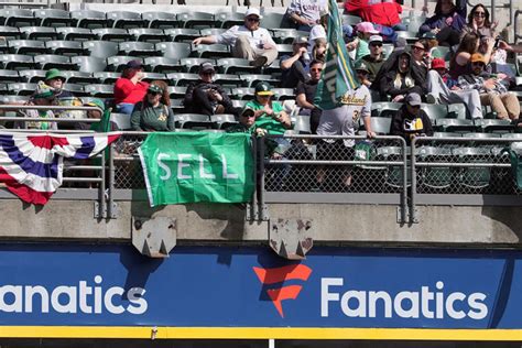 Oakland A’s players are intriguing; it’s too bad ownership ostracized fans who would care